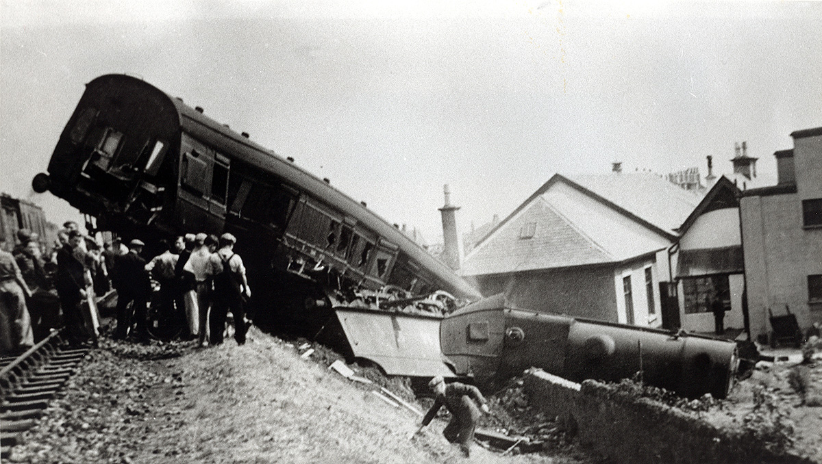 Featured image for “The 1930 Saltcoats Railway Disaster”